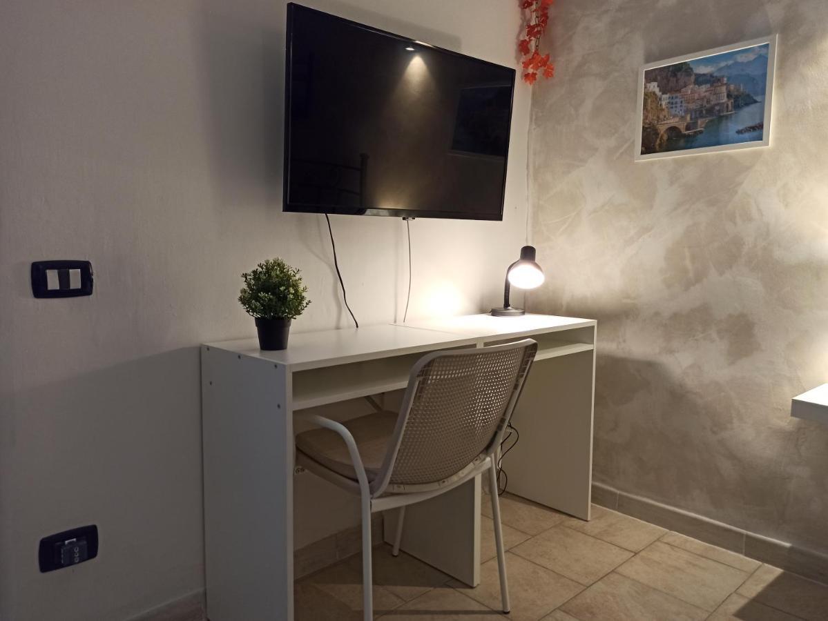 Casa Vacanze Smeralda Amalfi Coast Vietri Extérieur photo